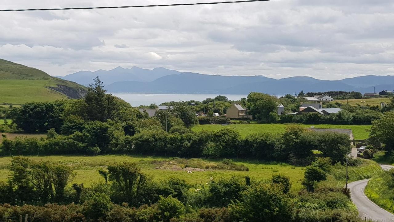 Traditional Irish Farmhouse Annascaul Экстерьер фото