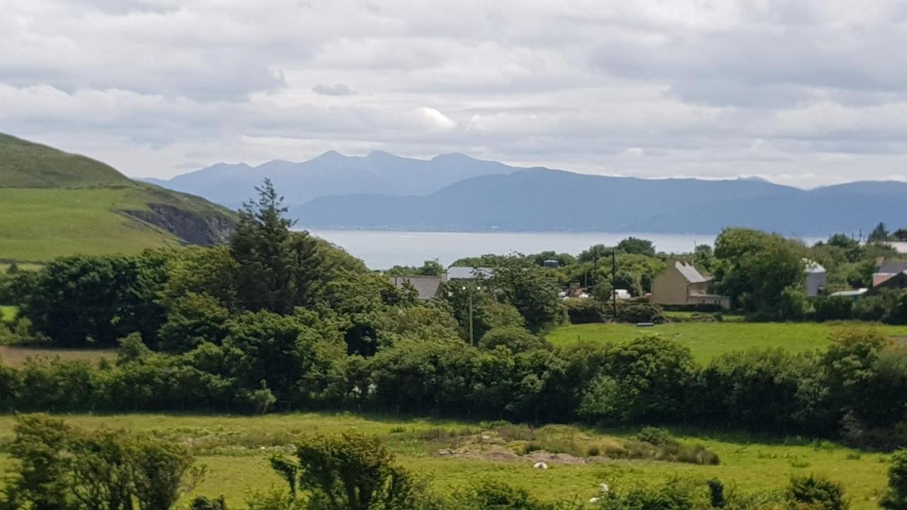 Traditional Irish Farmhouse Annascaul Экстерьер фото