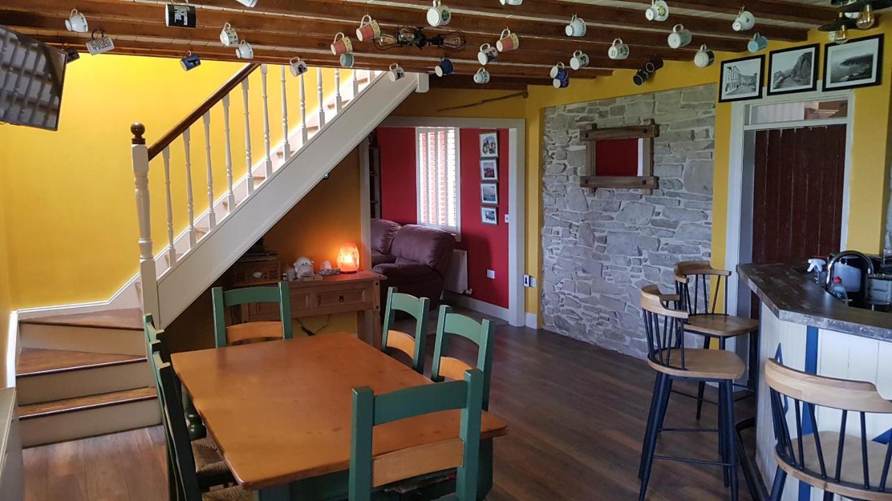 Traditional Irish Farmhouse Annascaul Экстерьер фото